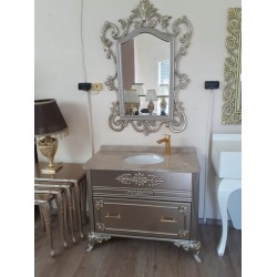 Шкаф за баня с огледало