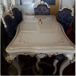 Трапезна маса