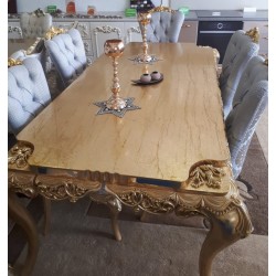 Трапезна маса